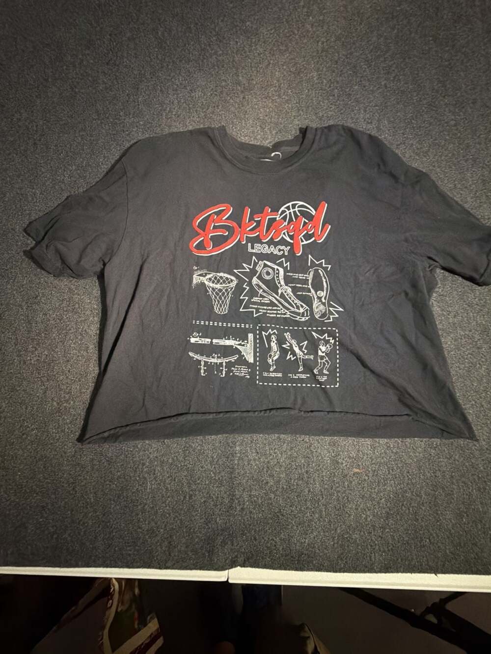 BKTSQD Legacy Basketball Graphic T-Shirt Black AXL